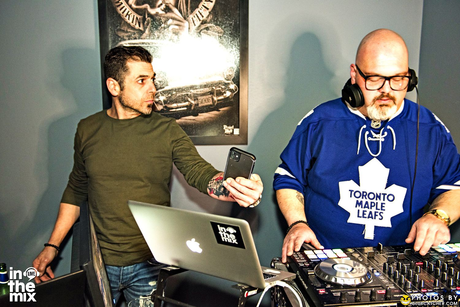 Via Mercanti lounge photo 317 - April 15th, 2022