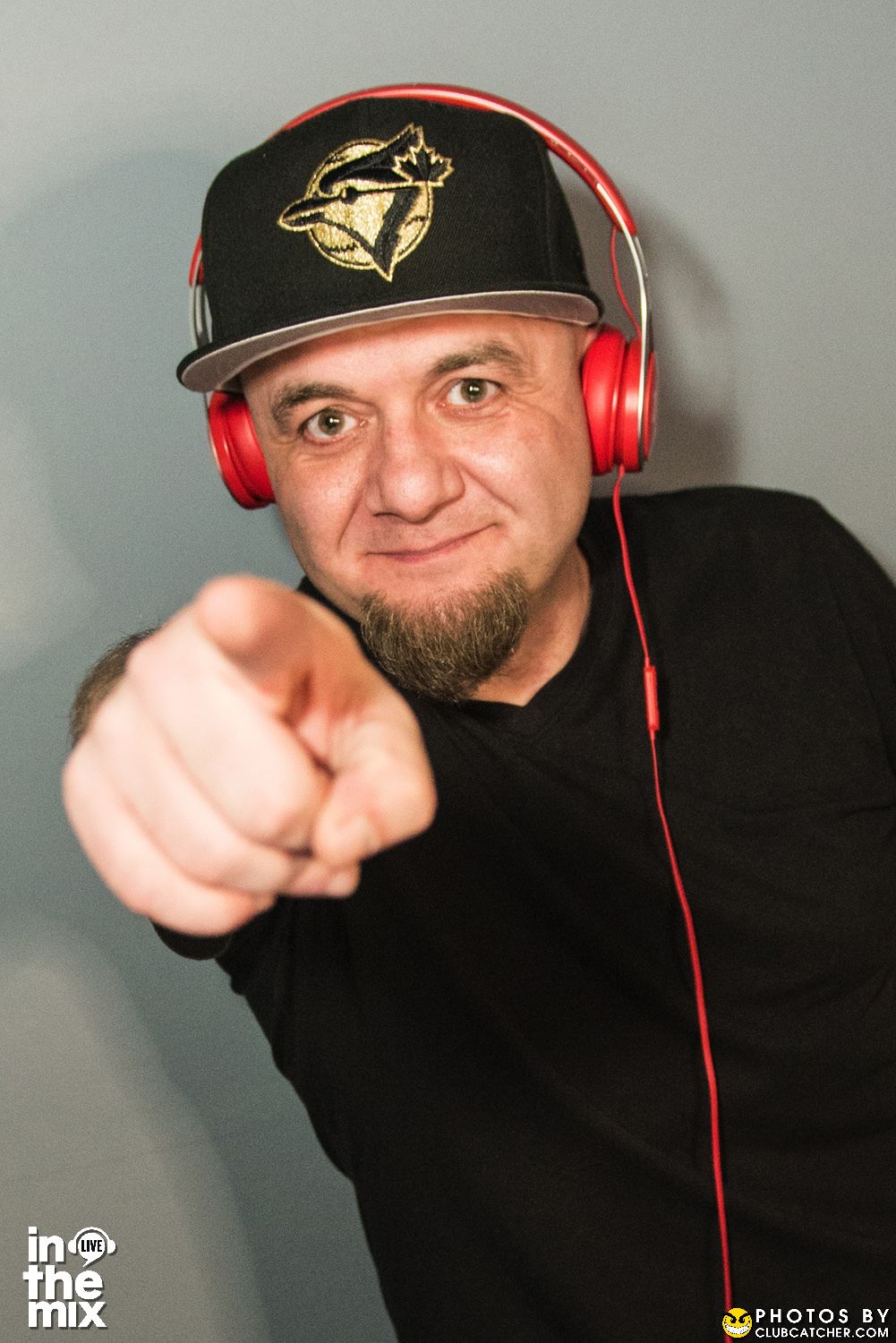 Via Mercanti lounge photo 340 - April 15th, 2022