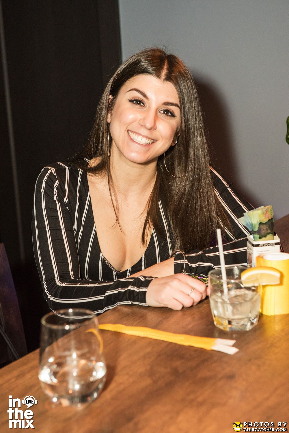 Via Mercanti lounge photo 341 - April 15th, 2022