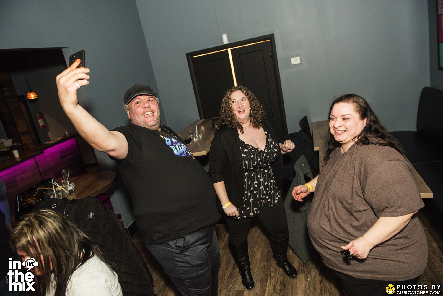 Via Mercanti lounge photo 56 - April 15th, 2022