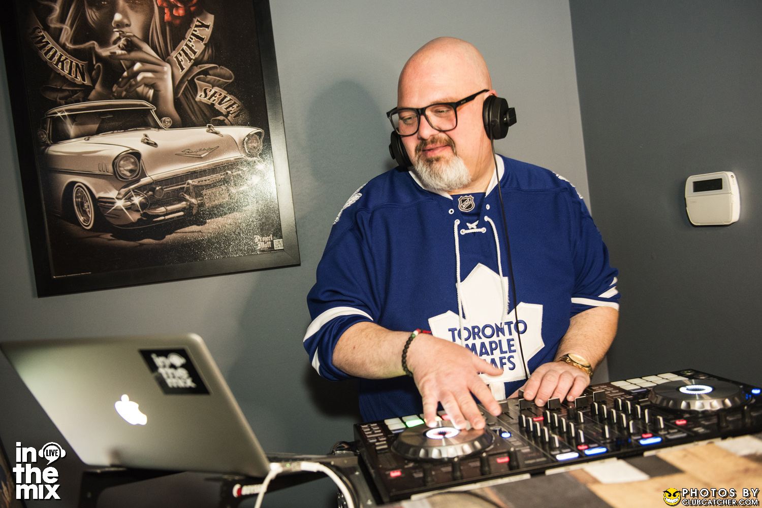 Via Mercanti lounge photo 70 - April 15th, 2022