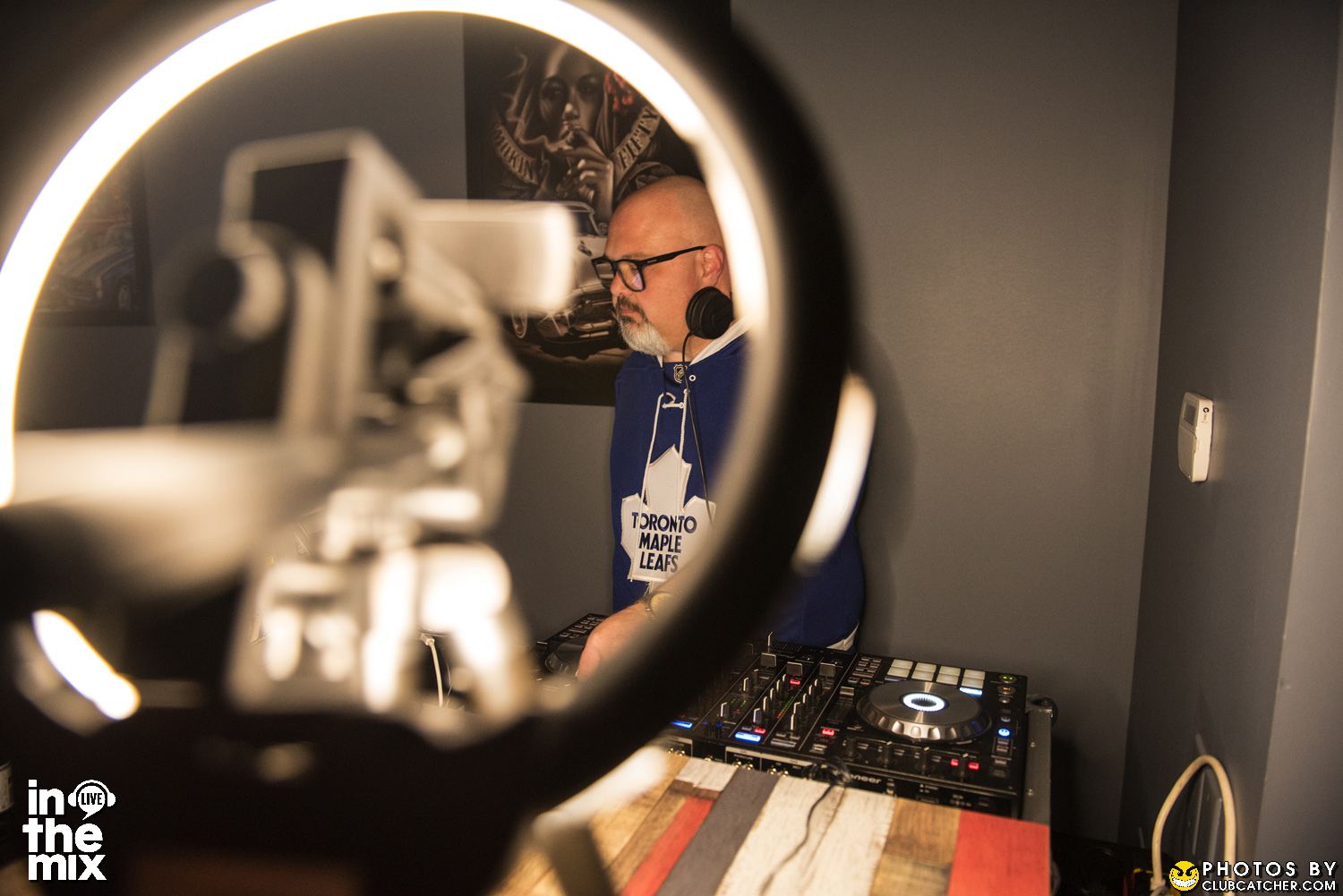 Via Mercanti lounge photo 71 - April 15th, 2022