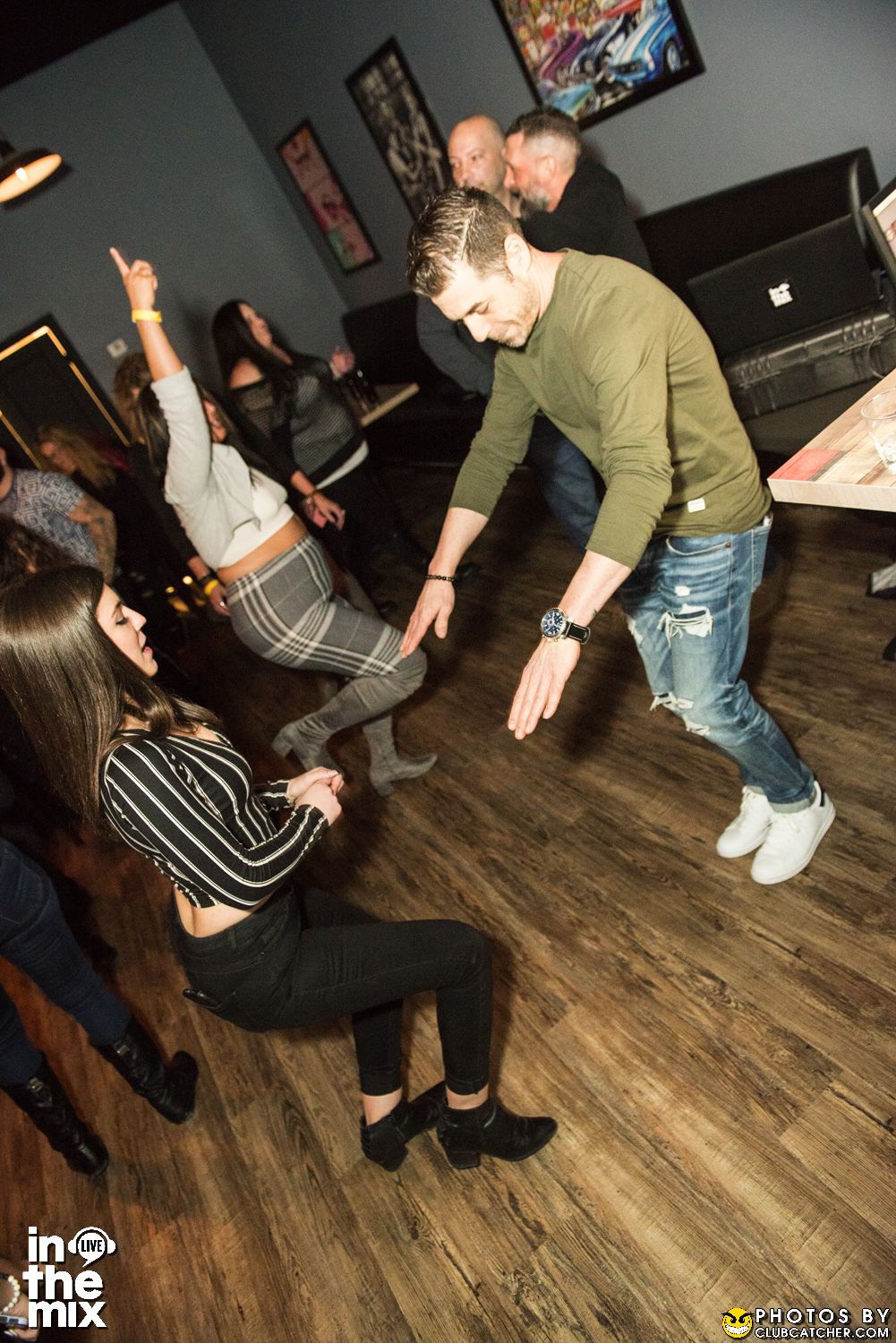 Via Mercanti lounge photo 75 - April 15th, 2022