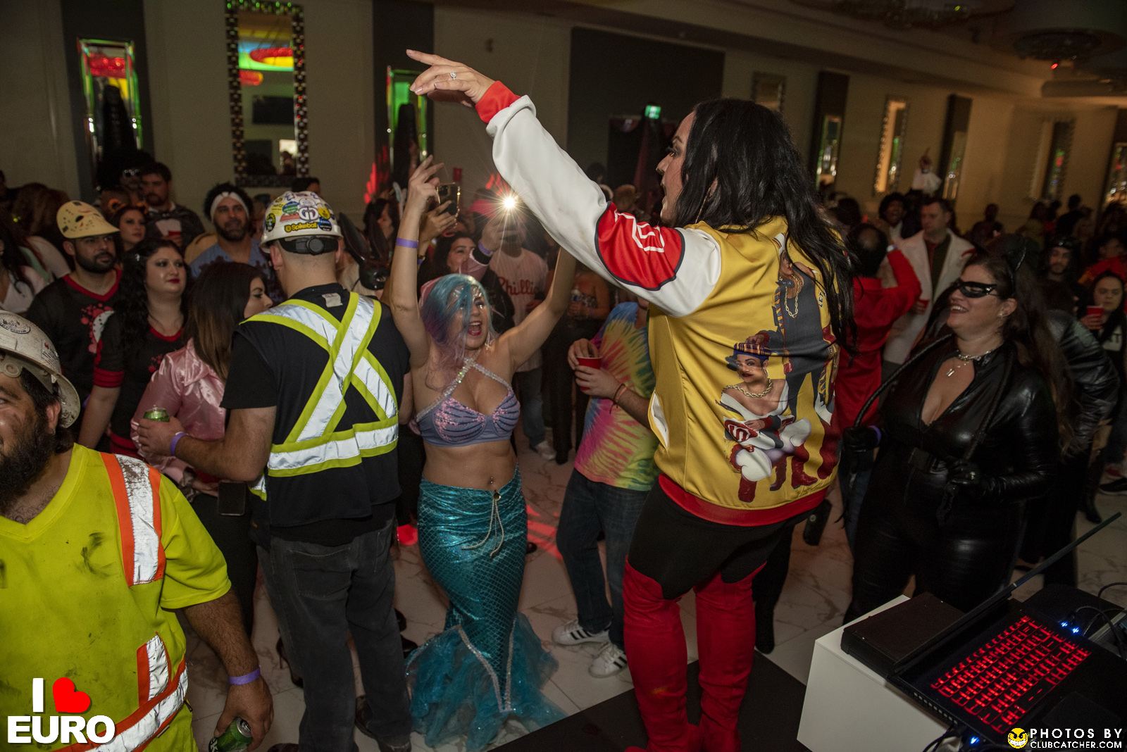 Julius party venue photo 122 - October 29th, 2022