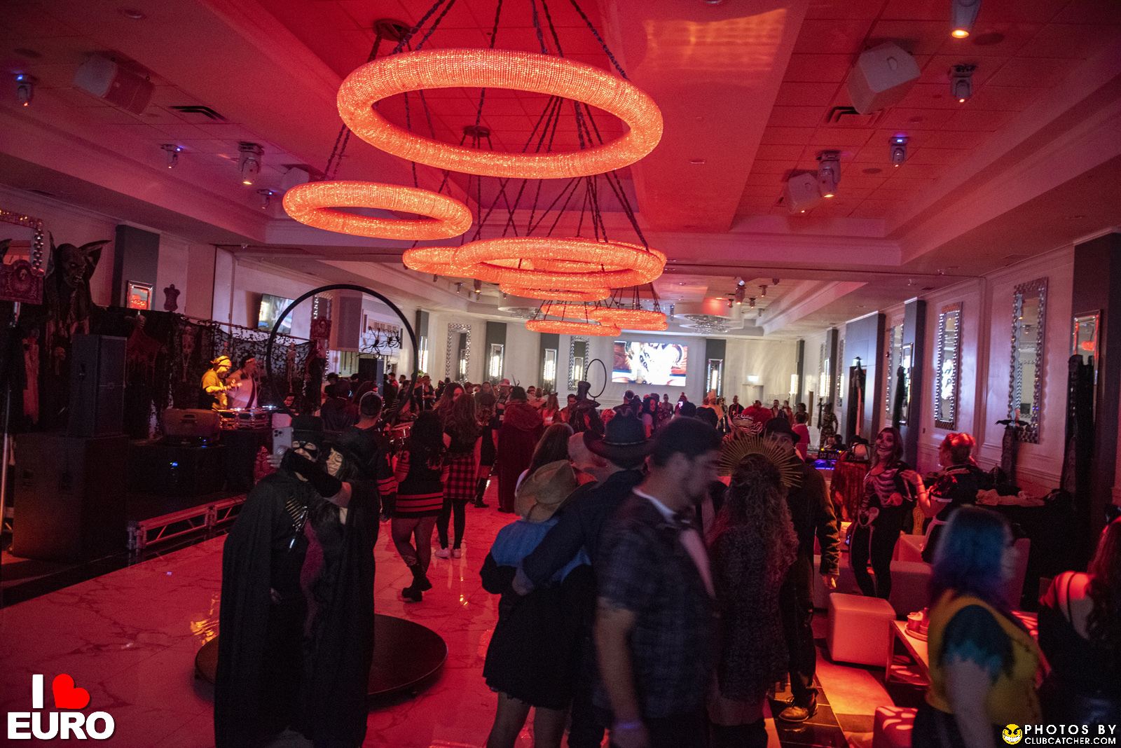 Julius party venue photo 230 - October 29th, 2022