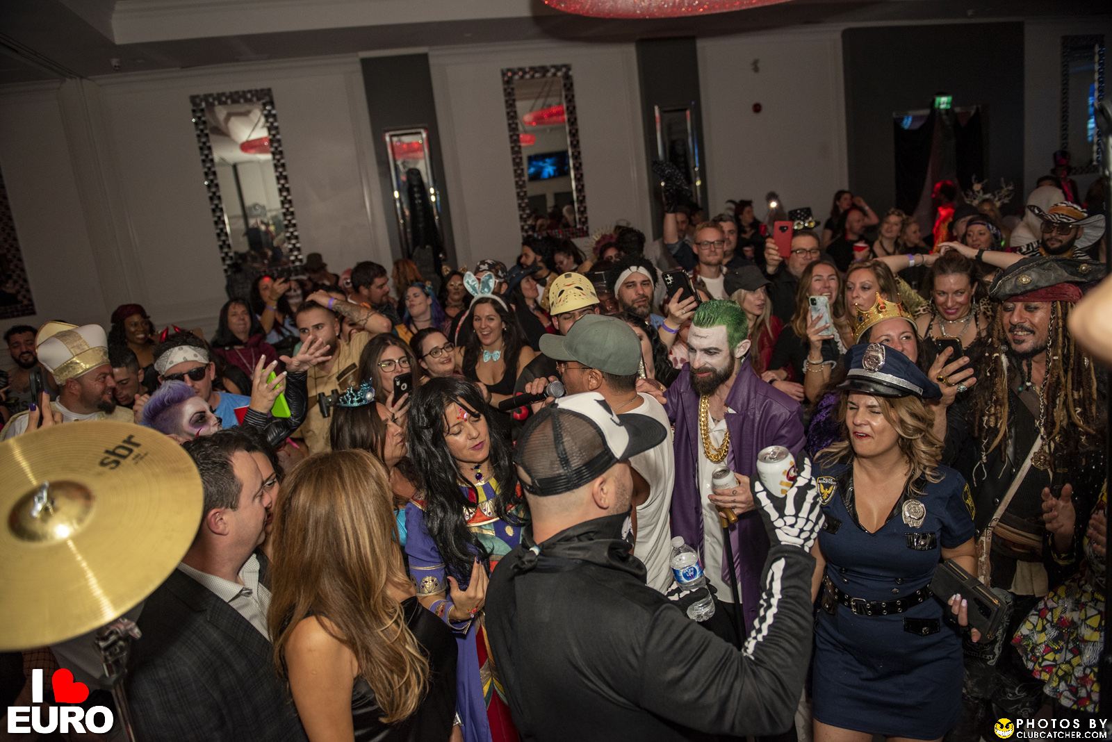 Julius party venue photo 348 - October 29th, 2022