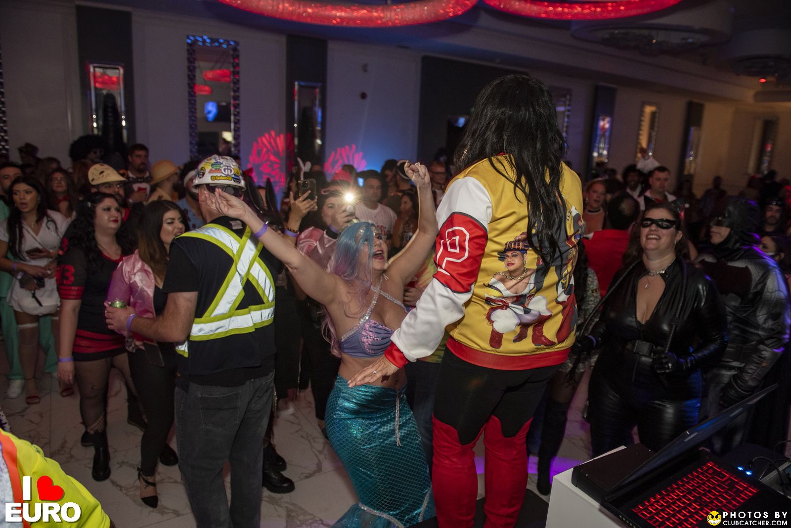 Julius party venue photo 352 - October 29th, 2022