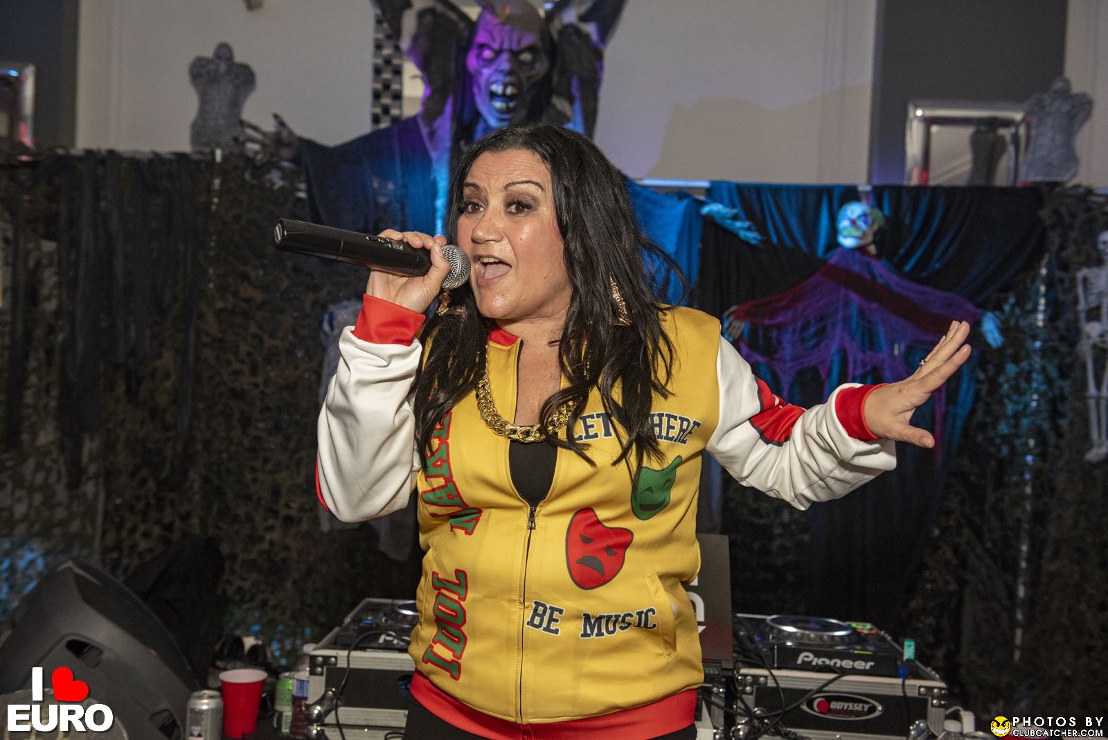 Julius party venue photo 498 - October 29th, 2022