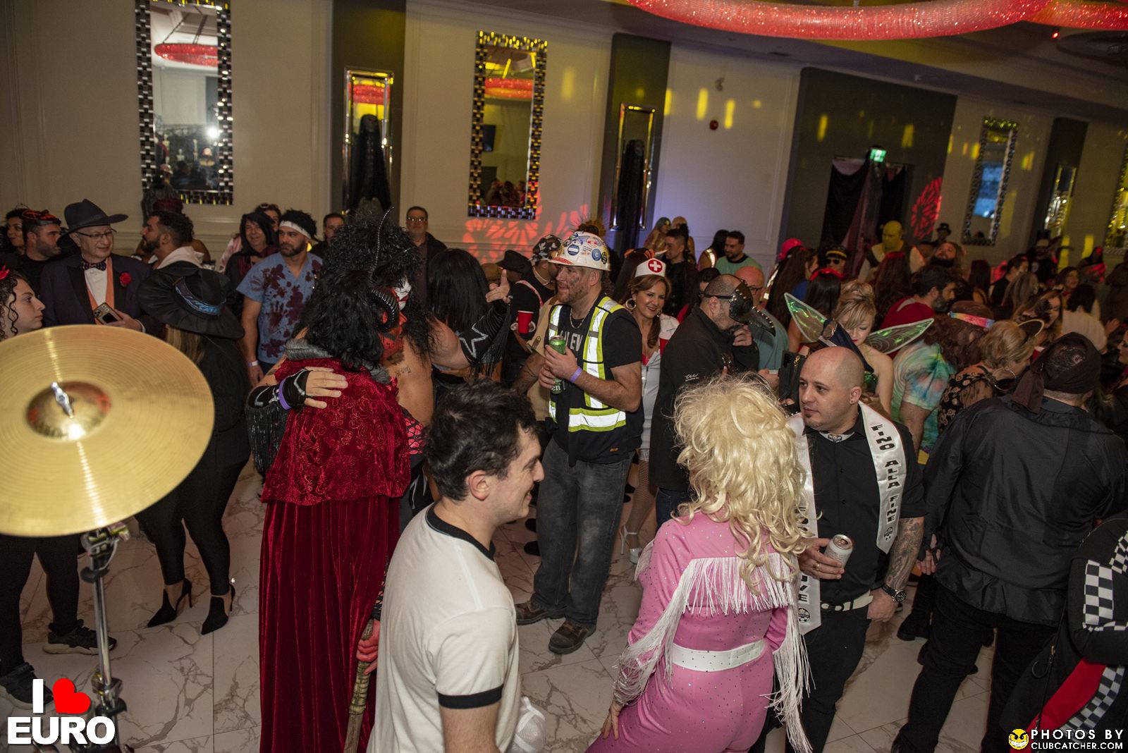 Julius party venue photo 558 - October 29th, 2022