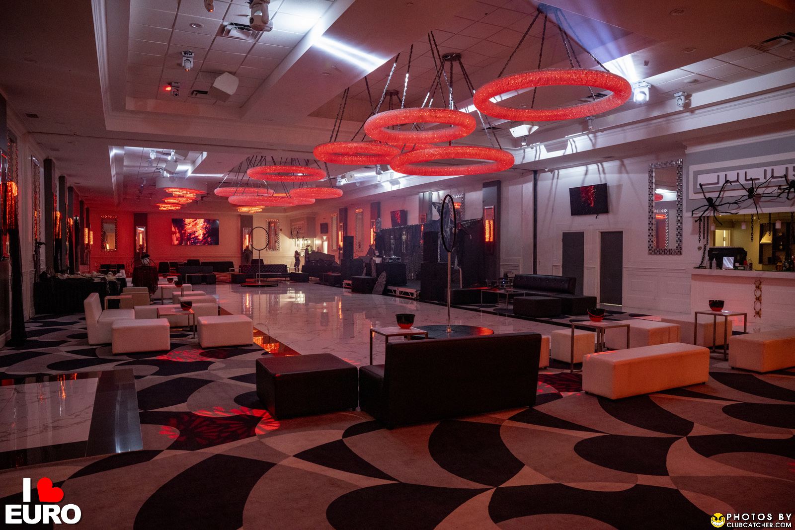 Julius party venue photo 666 - October 29th, 2022