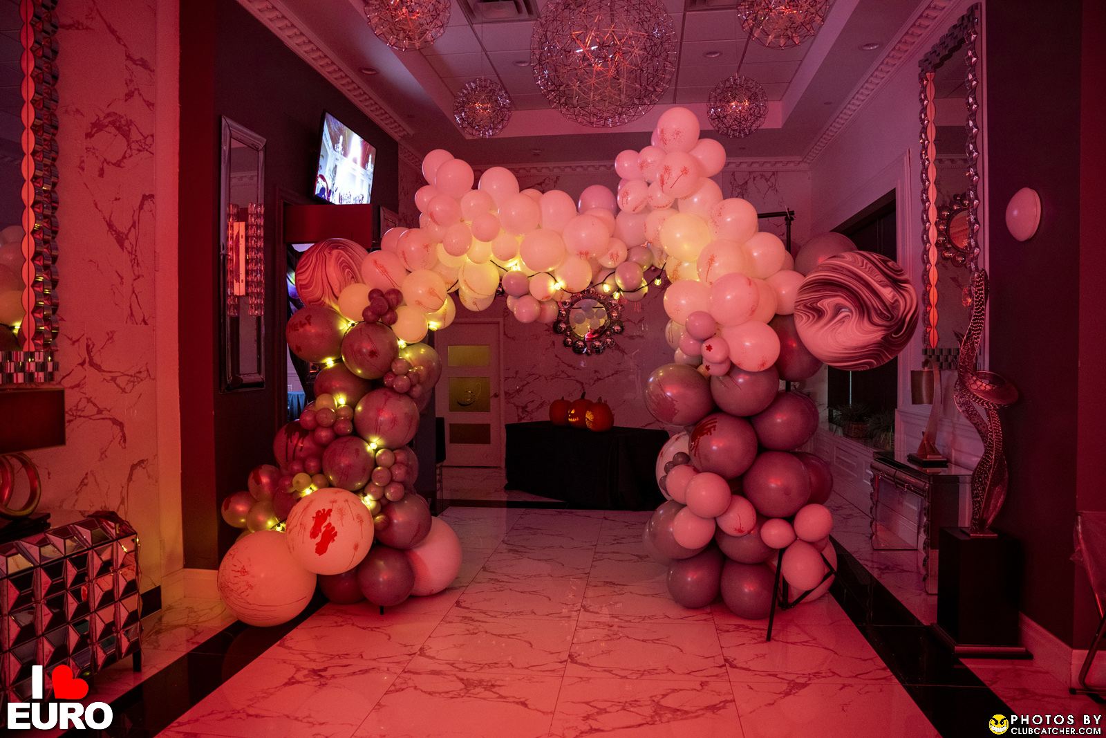 Julius party venue photo 678 - October 29th, 2022