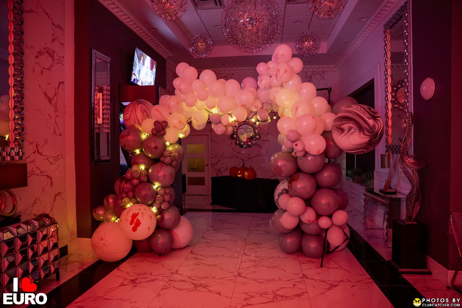 Julius party venue photo 689 - October 29th, 2022