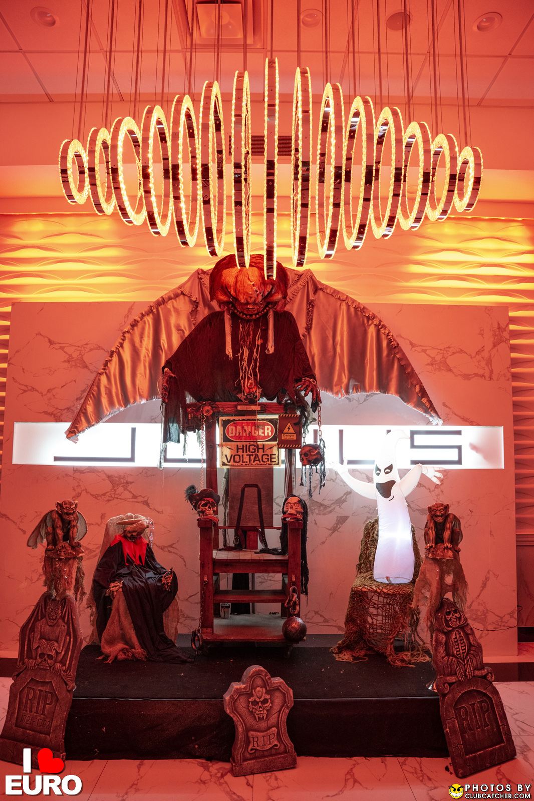 Julius party venue photo 692 - October 29th, 2022