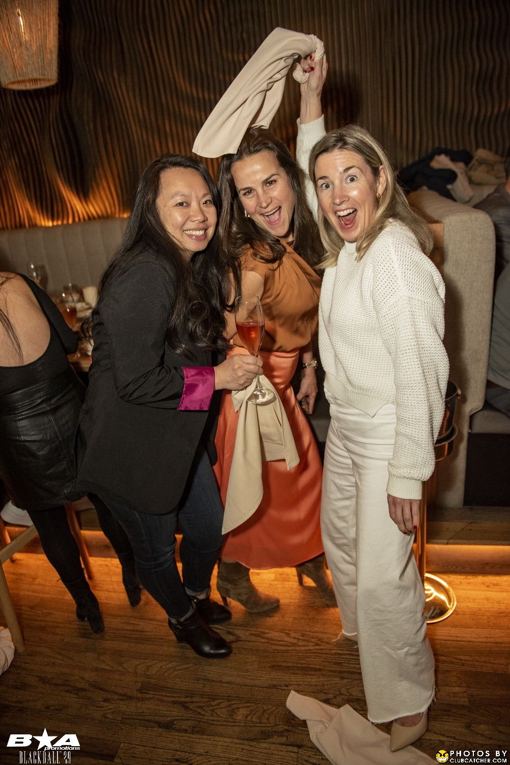 Myth lounge photo 103 - November 11th, 2022