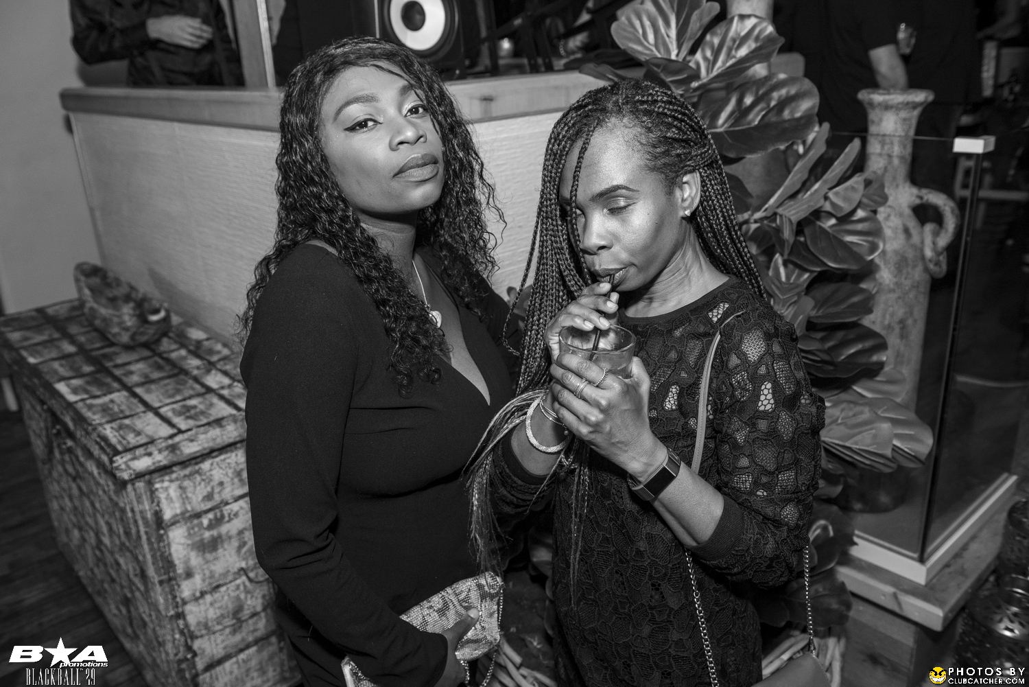 Myth lounge photo 126 - November 11th, 2022