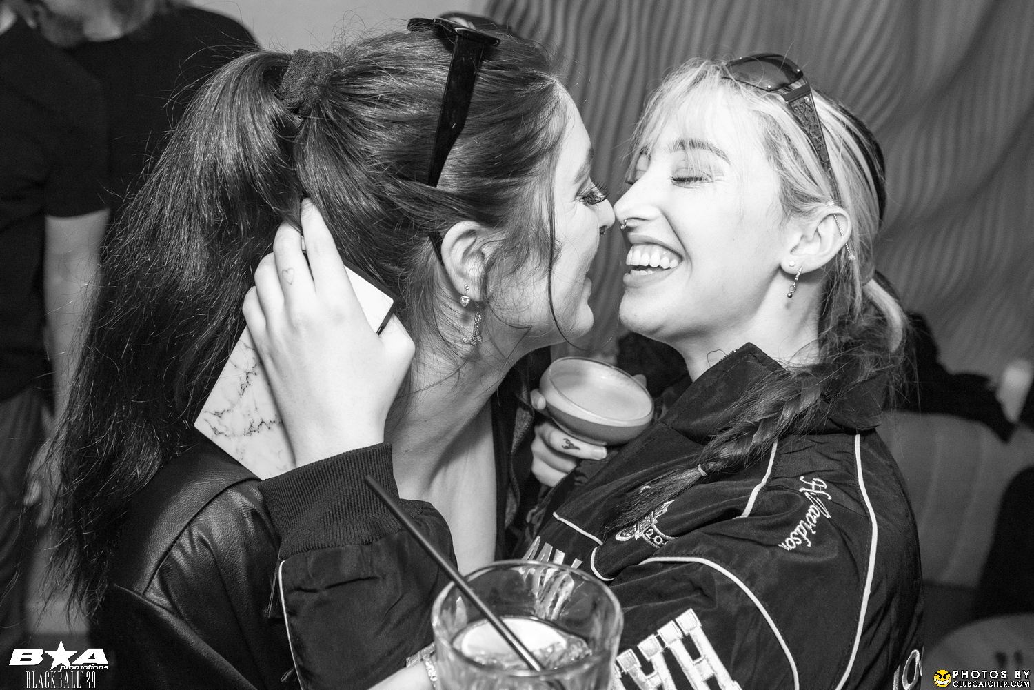 Myth lounge photo 200 - November 11th, 2022