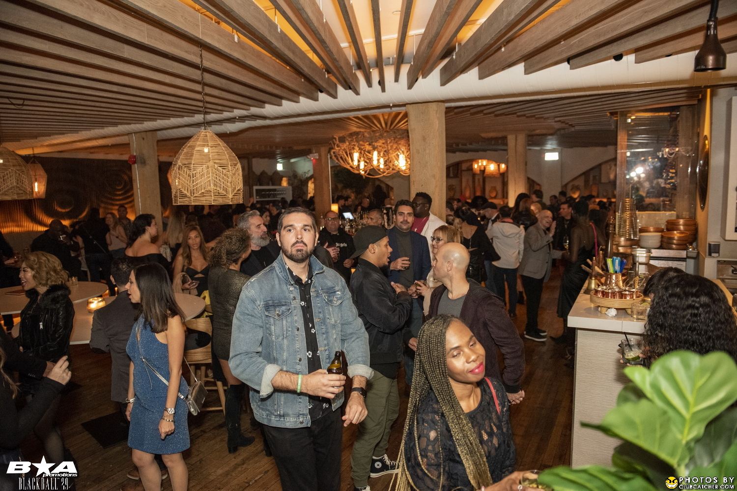 Myth lounge photo 203 - November 11th, 2022