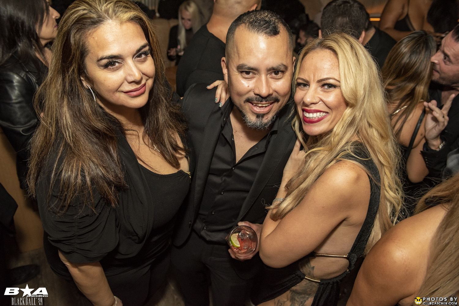 Myth lounge photo 34 - November 11th, 2022