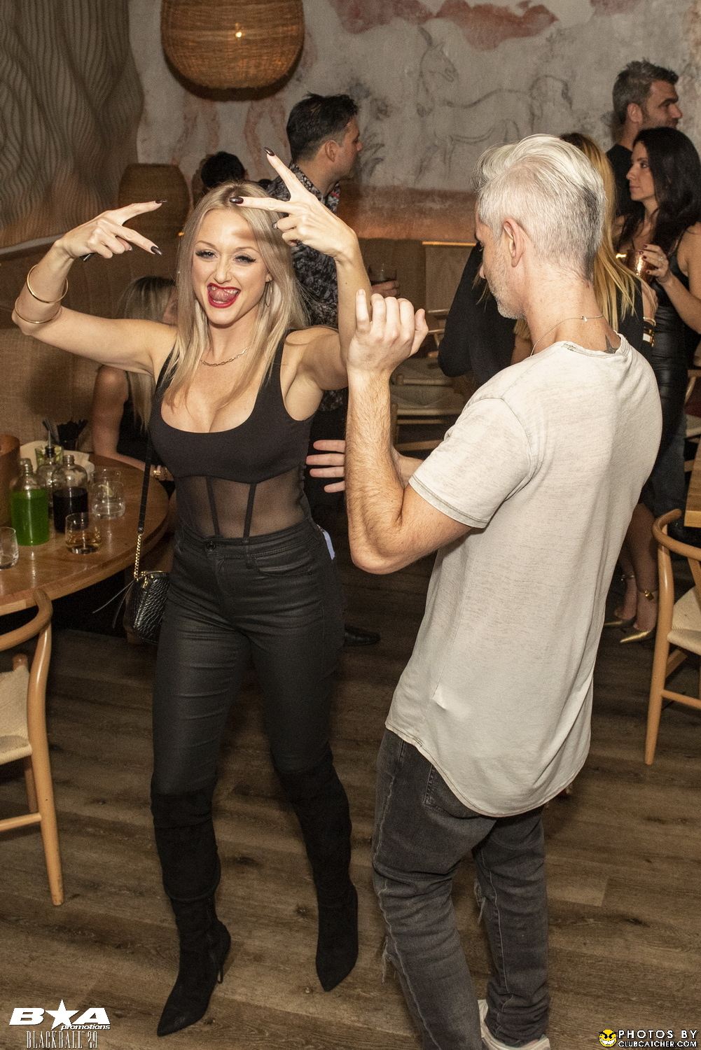 Myth lounge photo 36 - November 11th, 2022