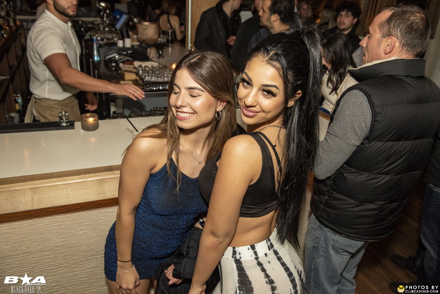 Myth lounge photo 71 - November 11th, 2022