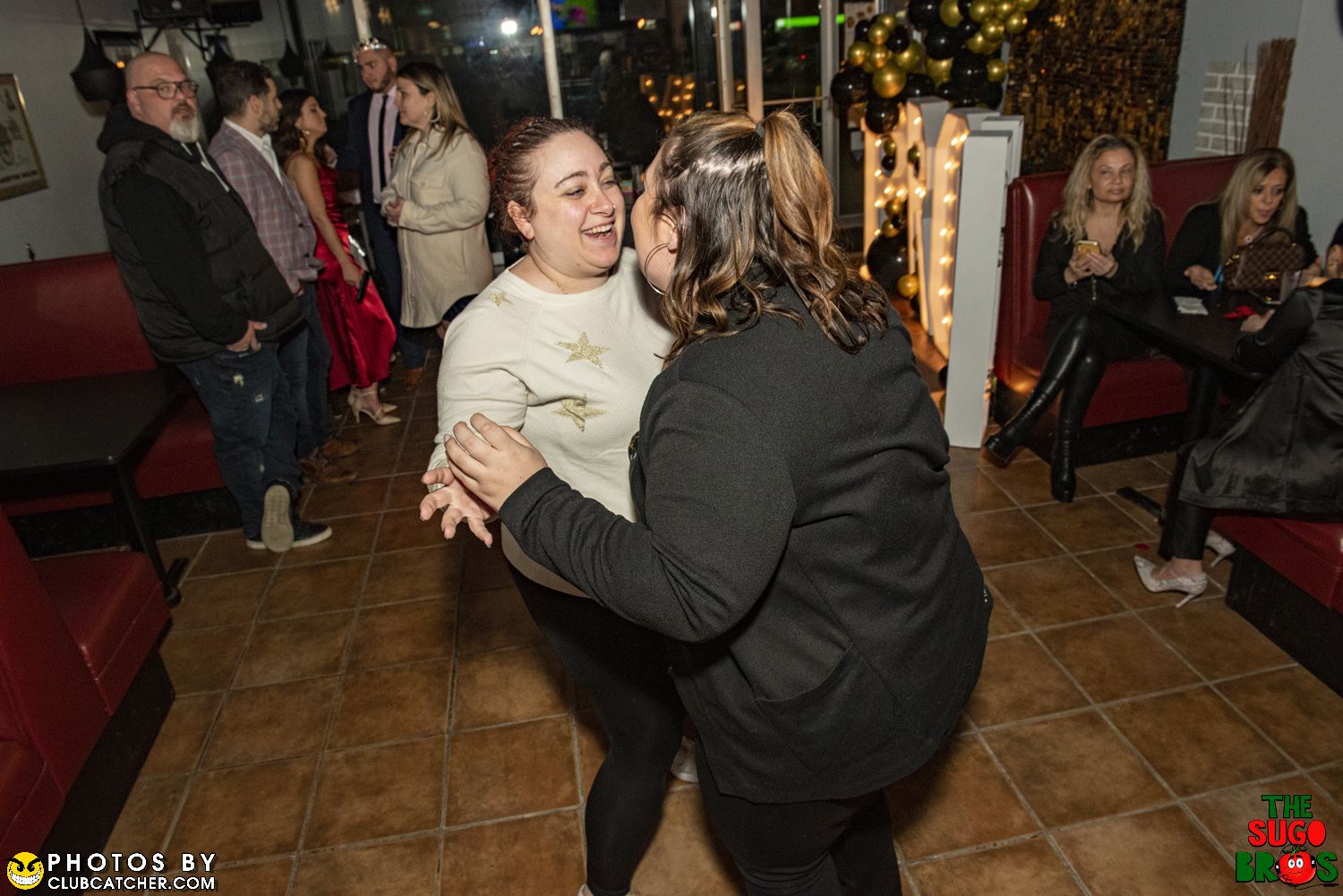 Zuccas Ristorante lounge photo 124 - April 8th, 2023