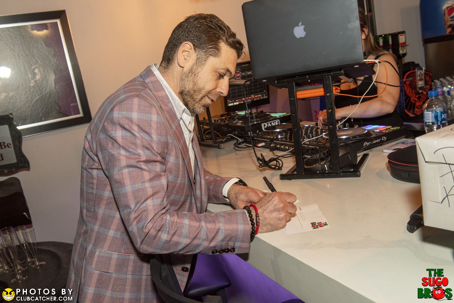 Zuccas Ristorante lounge photo 133 - April 8th, 2023