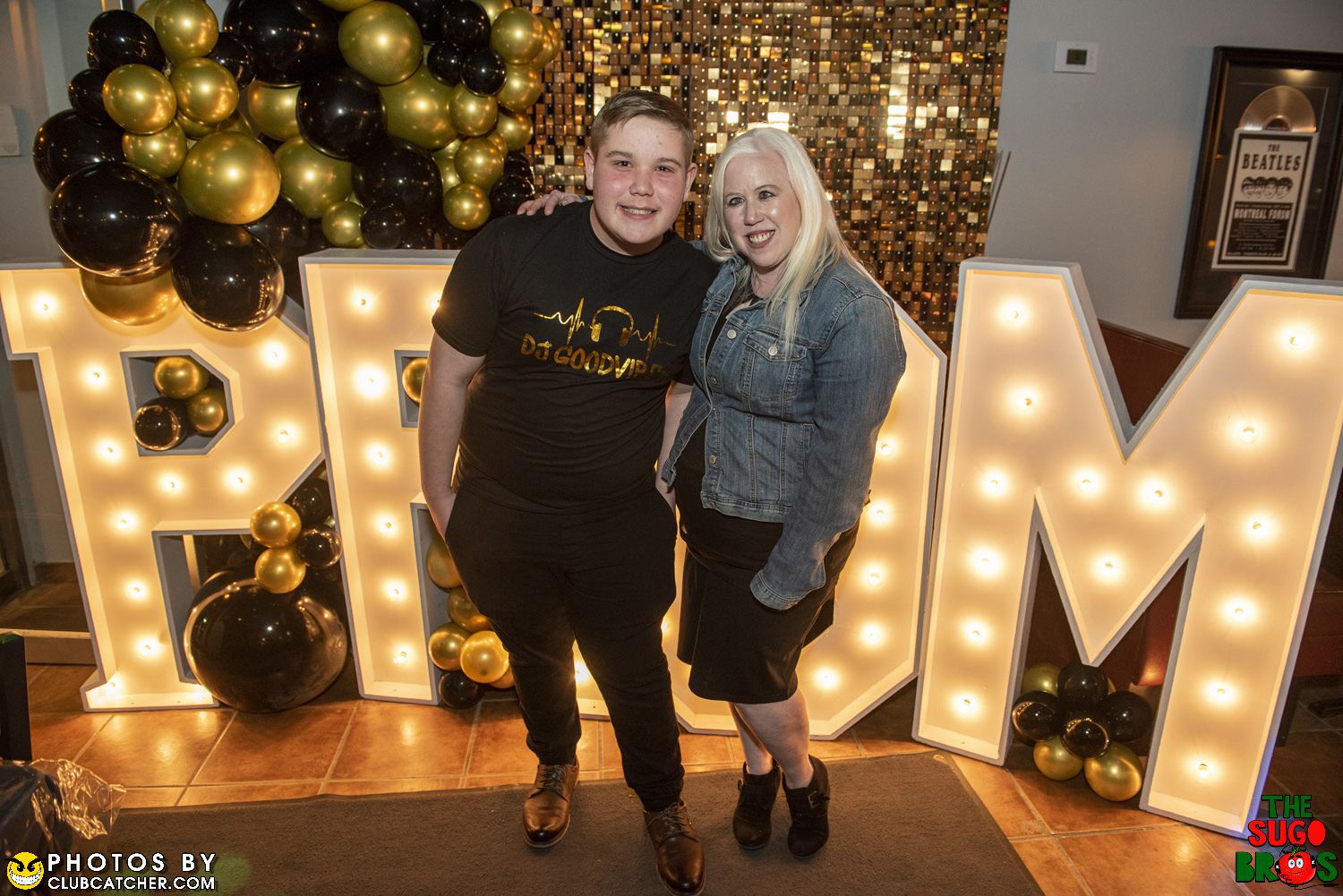 Zuccas Ristorante lounge photo 17 - April 8th, 2023