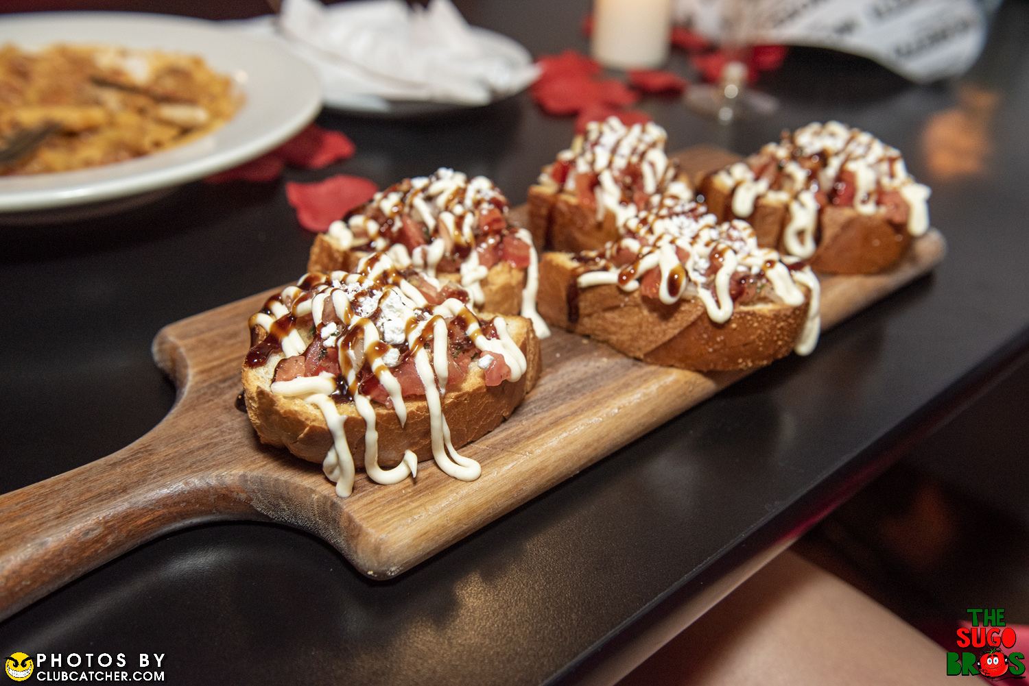 Zuccas Ristorante lounge photo 220 - April 8th, 2023