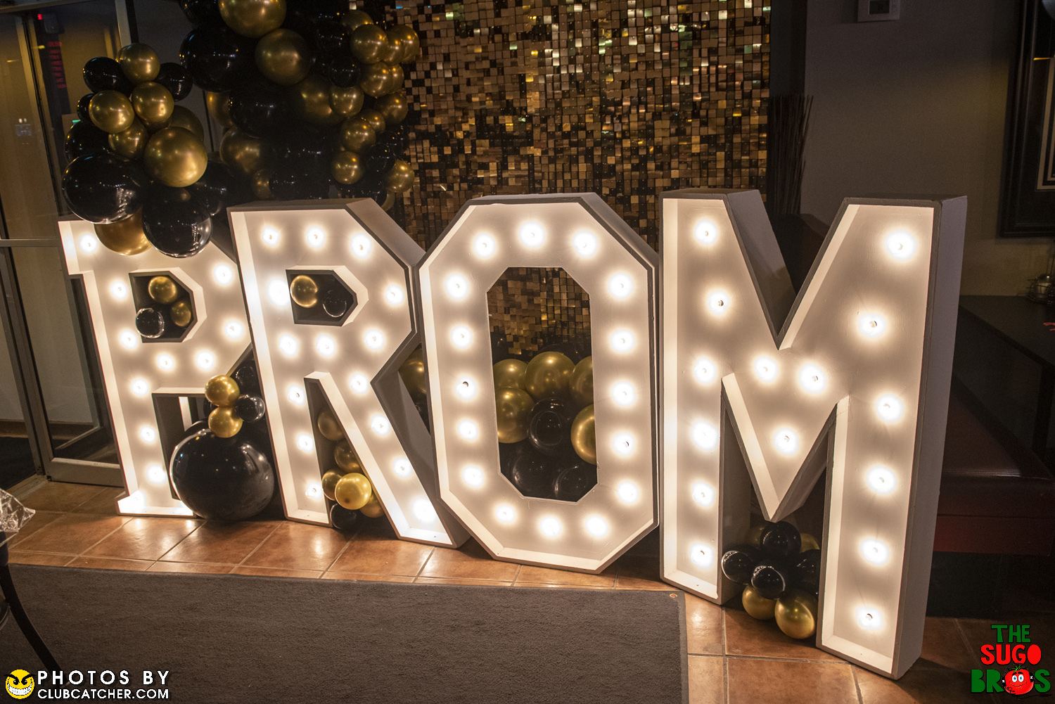 Zuccas Ristorante lounge photo 263 - April 8th, 2023