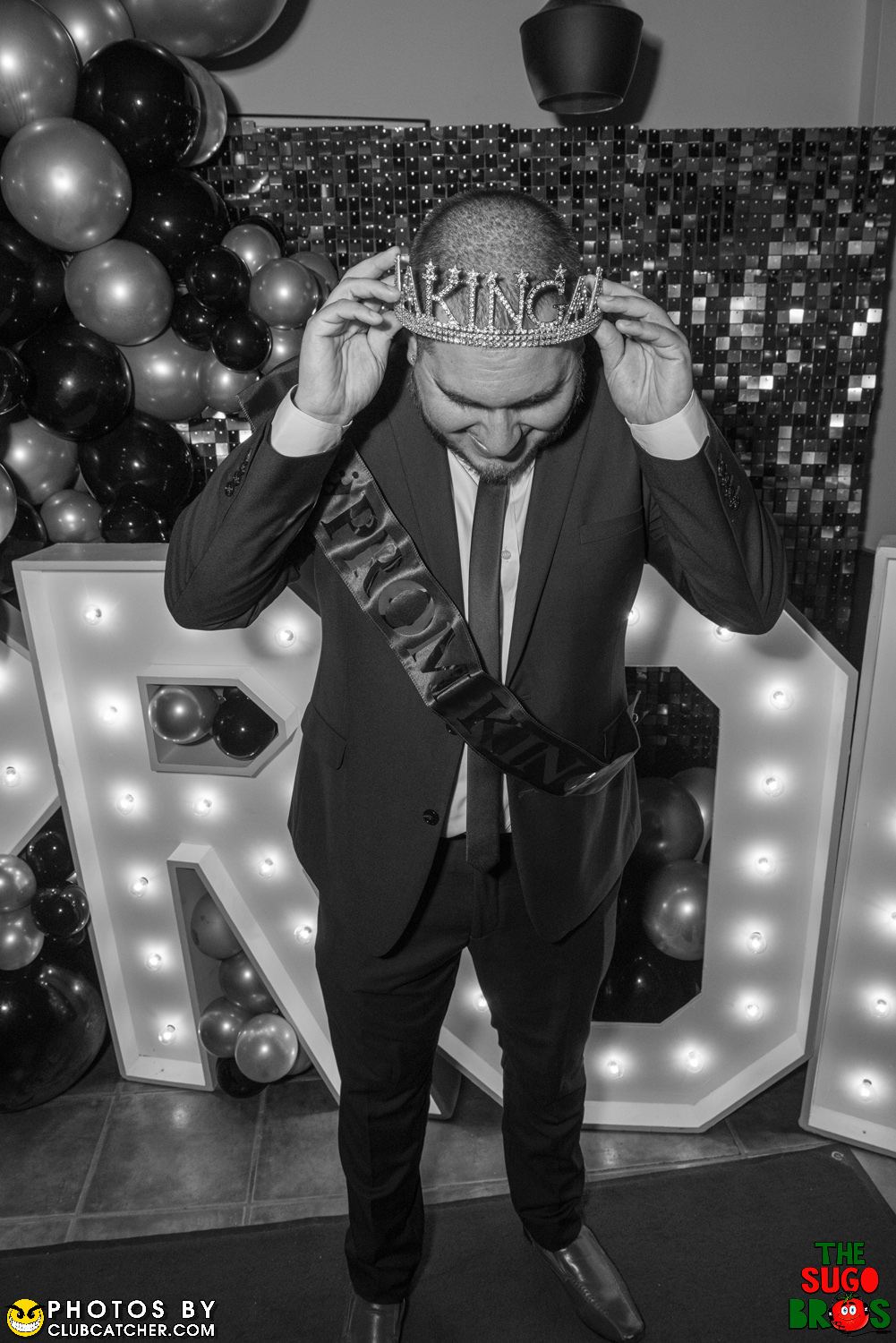 Zuccas Ristorante lounge photo 305 - April 8th, 2023