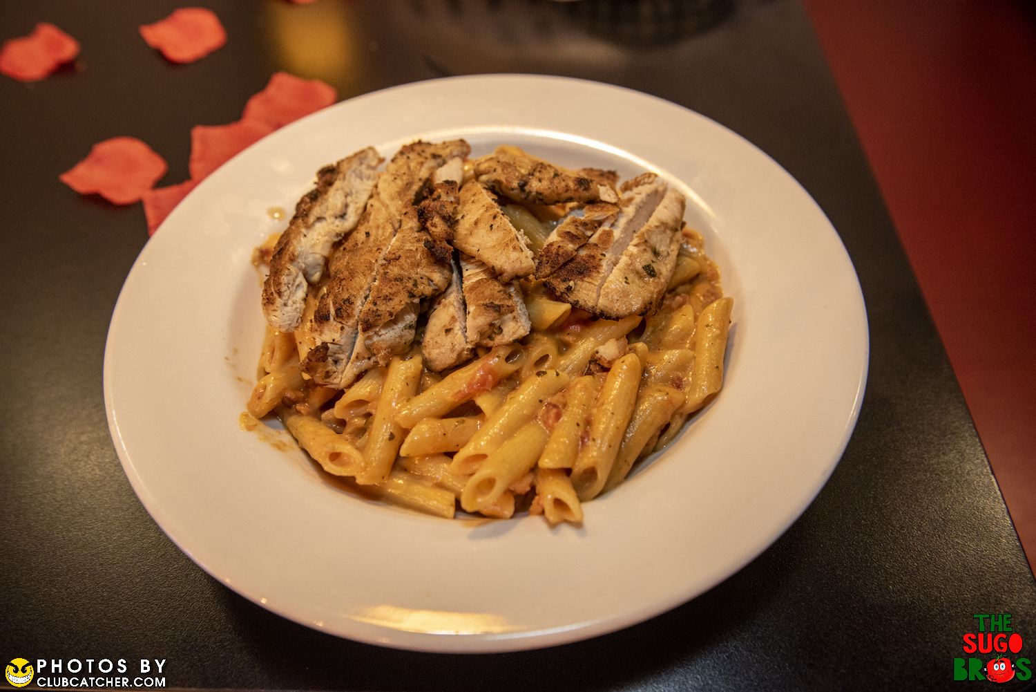 Zuccas Ristorante lounge photo 39 - April 8th, 2023