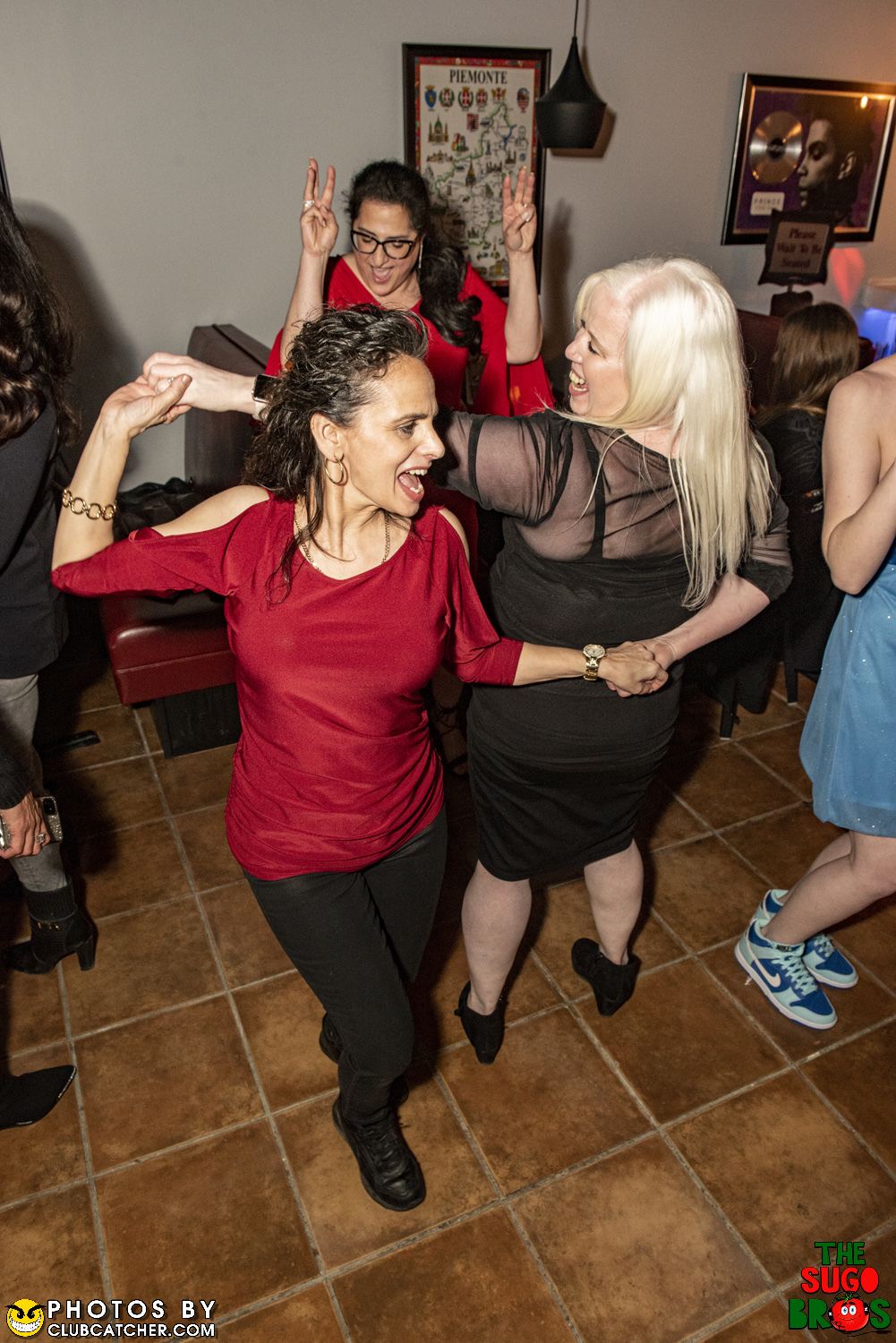 Zuccas Ristorante lounge photo 74 - April 8th, 2023