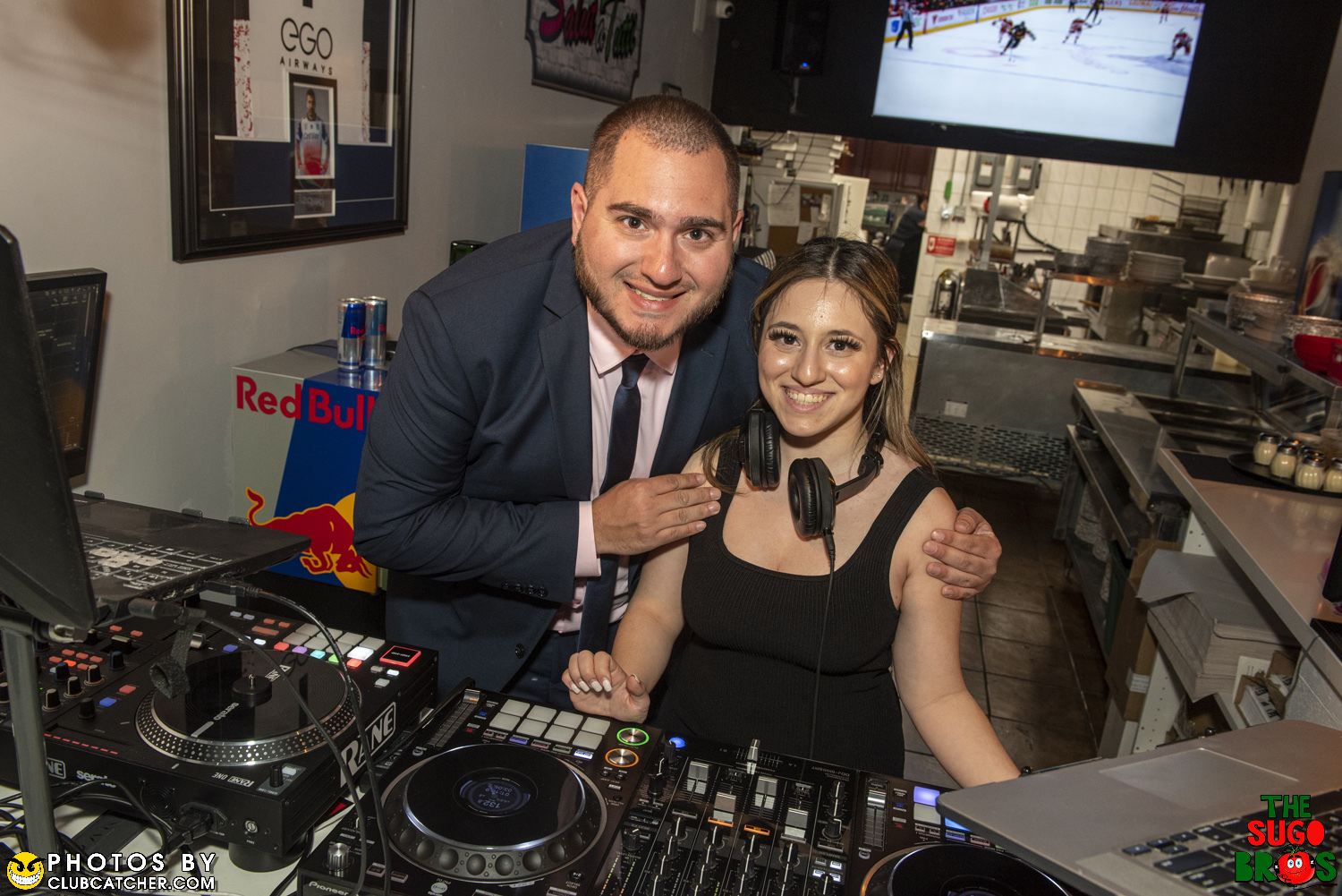 Zuccas Ristorante lounge photo 77 - April 8th, 2023