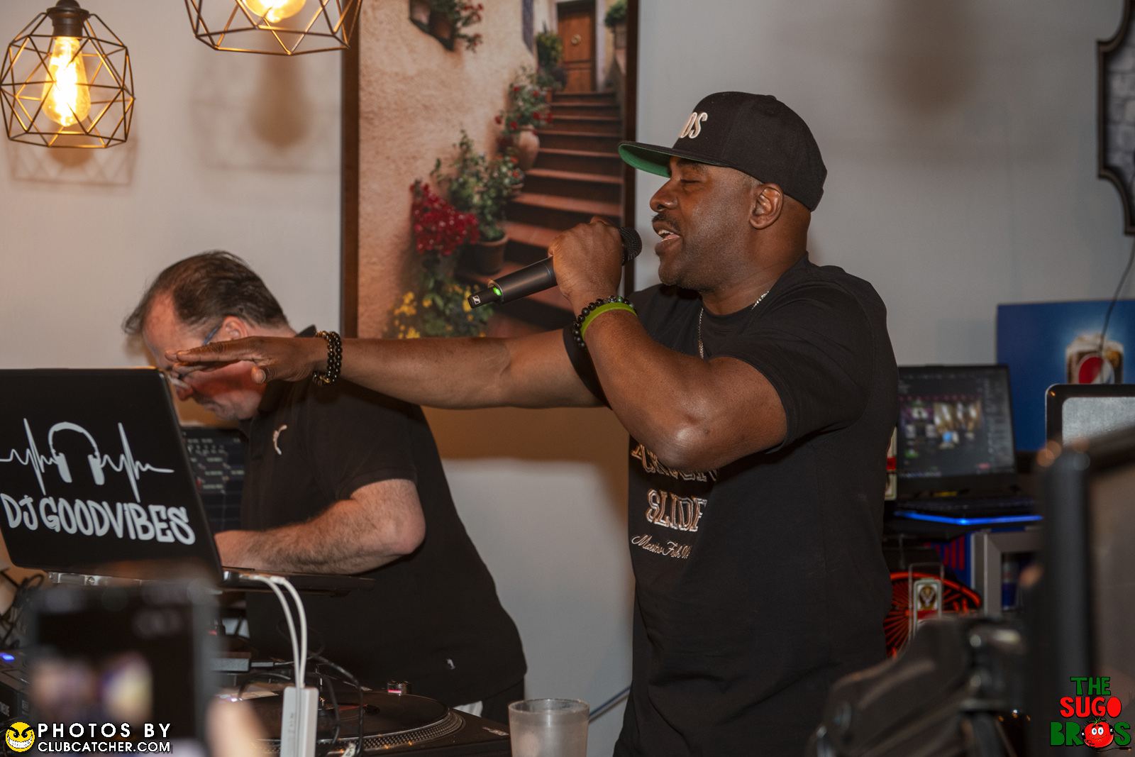 Zuccas Ristorante lounge photo 13 - July 14th, 2023