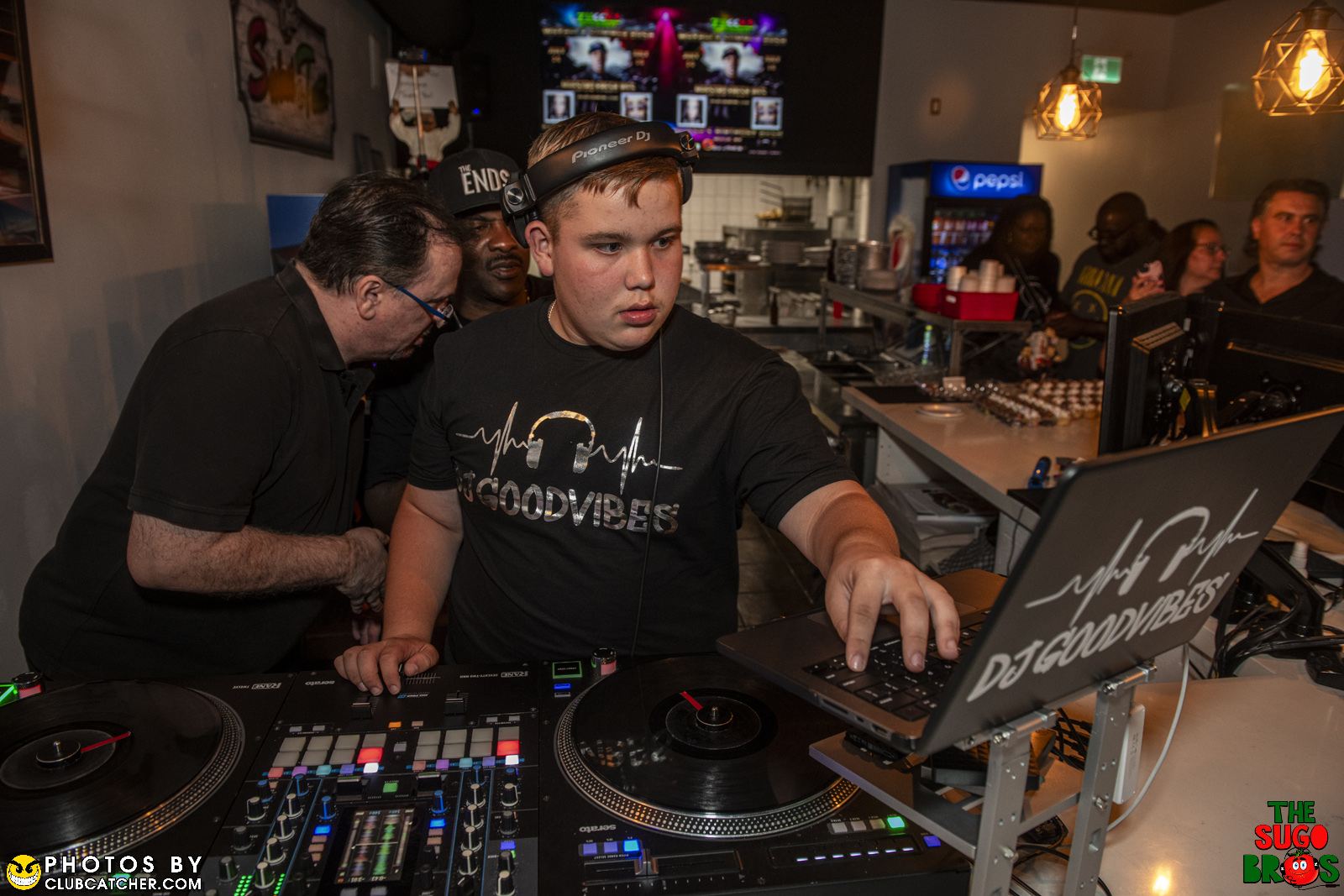 Zuccas Ristorante lounge photo 8 - July 14th, 2023