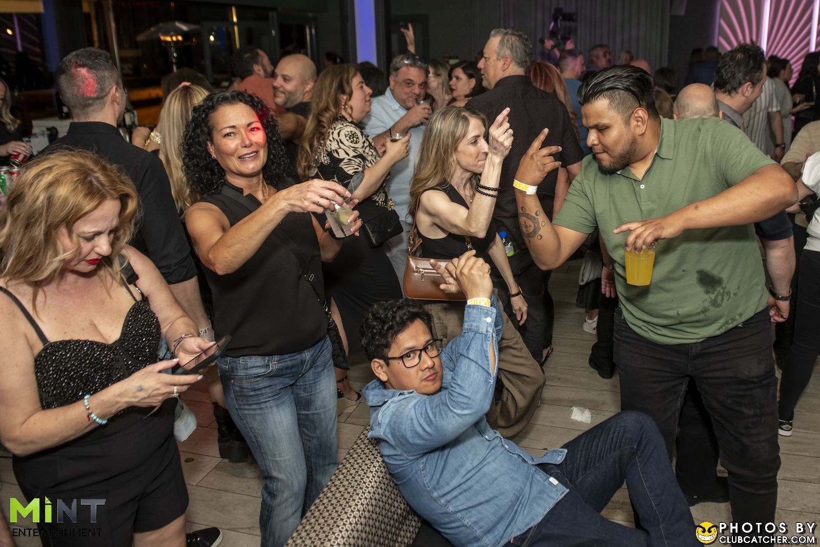 The Vue lounge photo 217 - May 10th, 2025