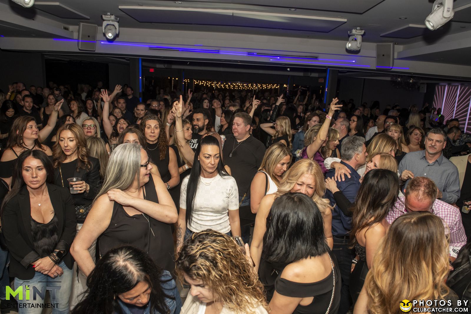 The Vue lounge photo 324 - May 10th, 2025