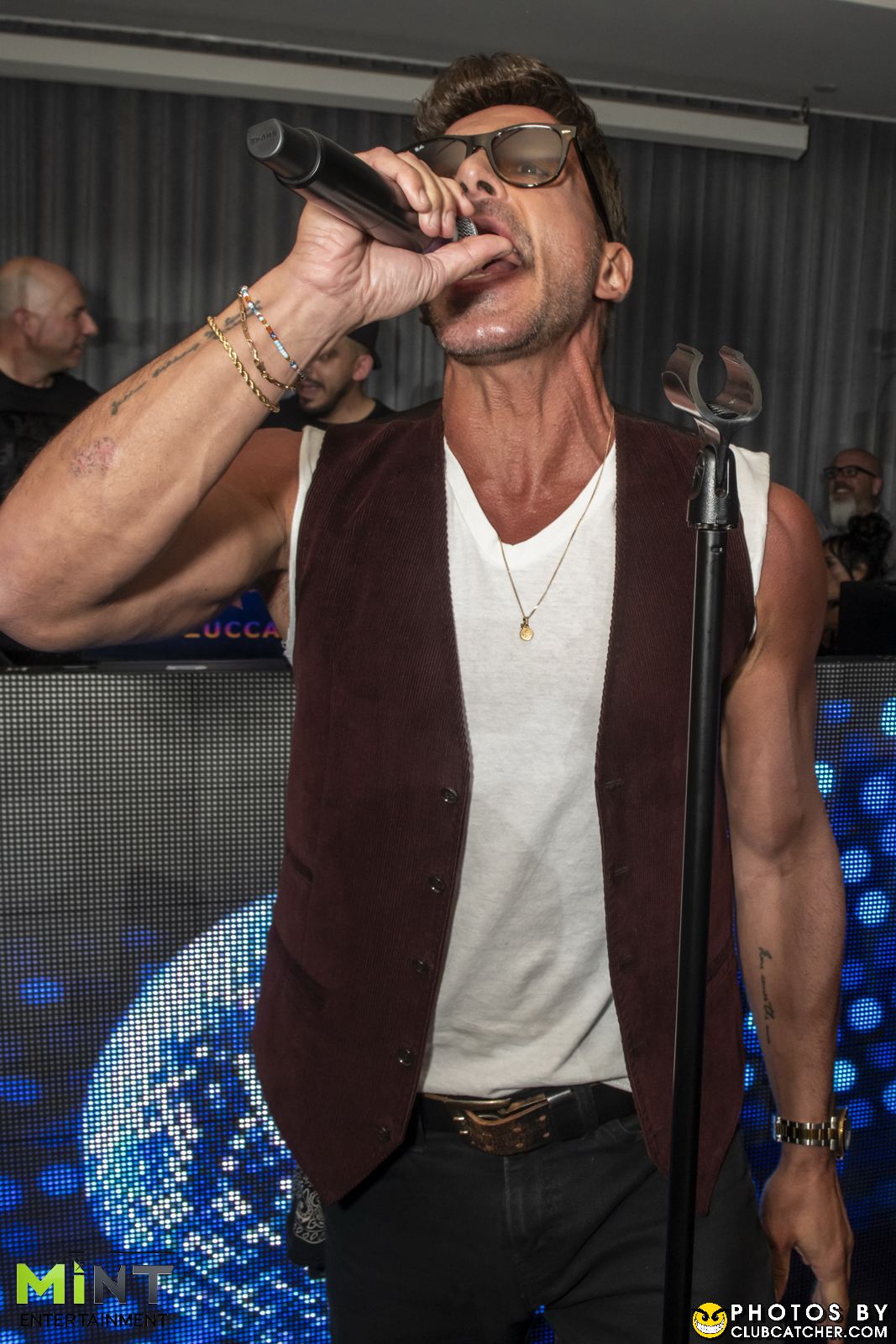 The Vue lounge photo 422 - May 10th, 2025