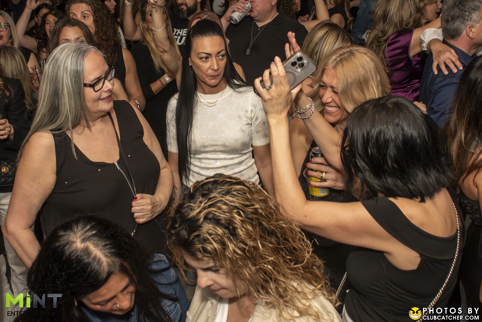 The Vue lounge photo 454 - May 10th, 2025