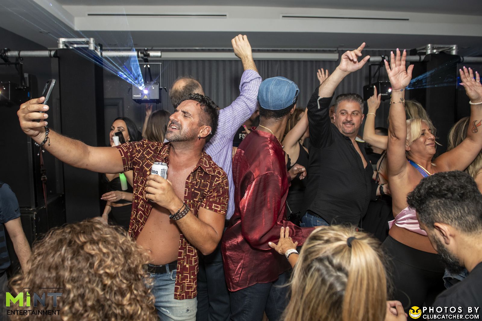 The Vue lounge photo 579 - May 10th, 2025