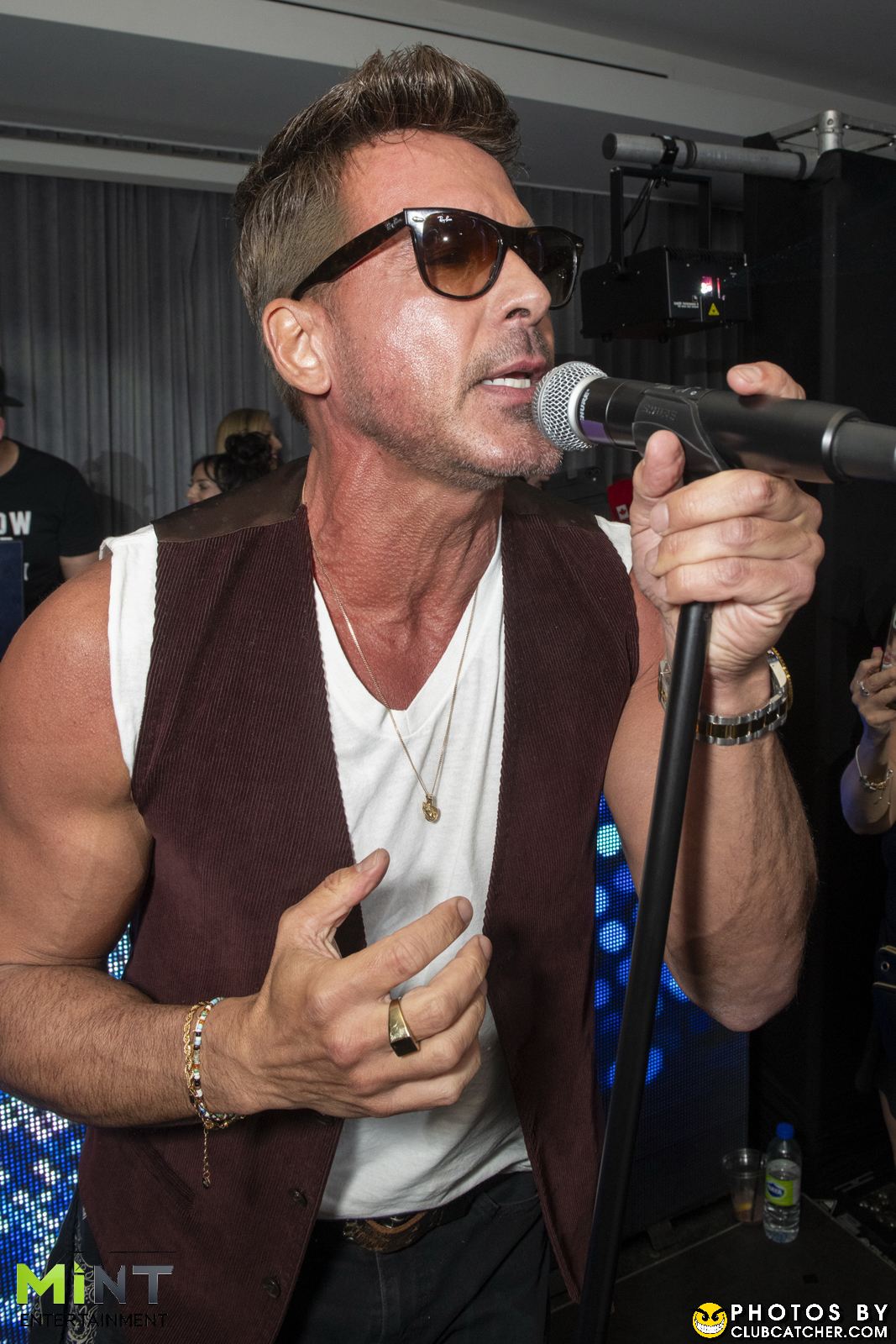 The Vue lounge photo 593 - May 10th, 2025