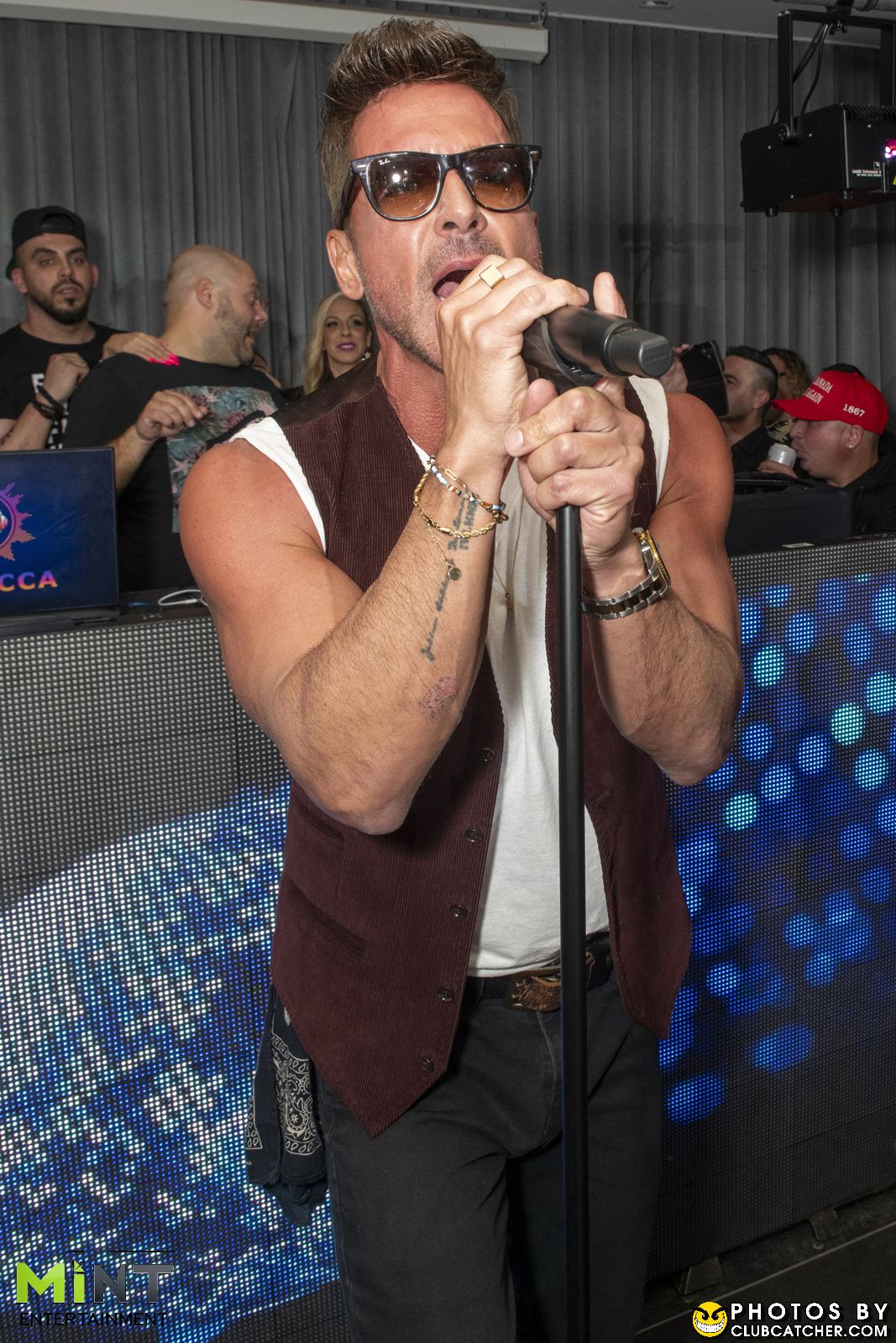 The Vue lounge photo 616 - May 10th, 2025