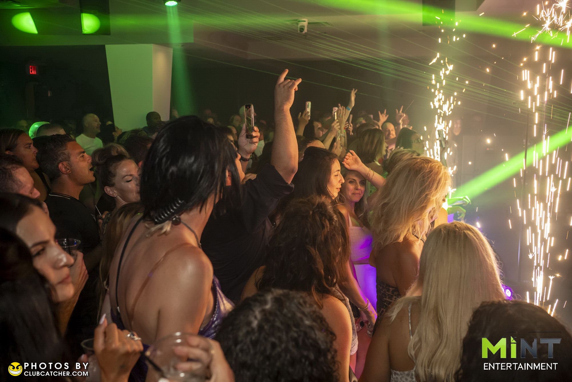 The Vue lounge photo 123 - July 26th, 2025