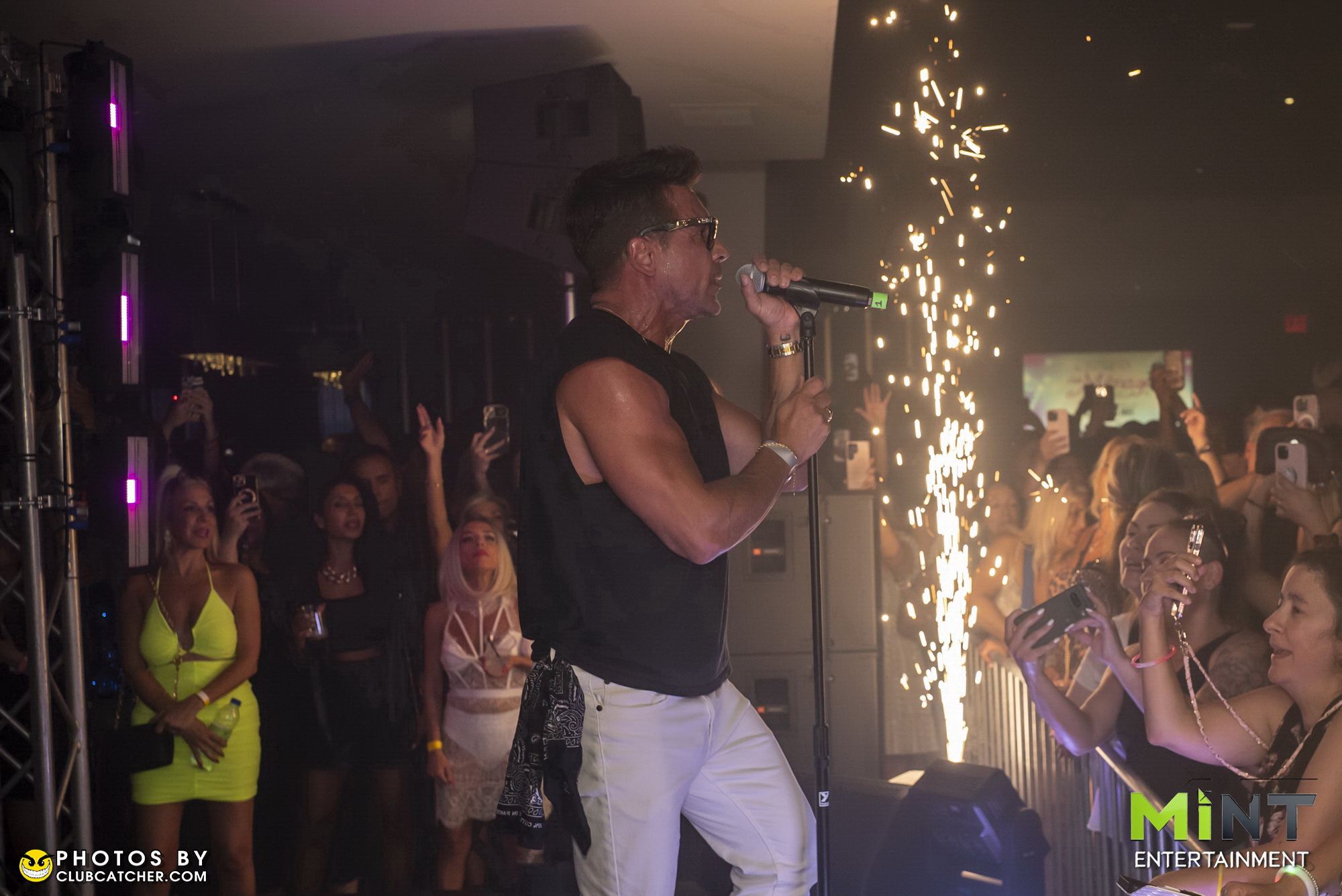 The Vue lounge photo 361 - July 26th, 2025