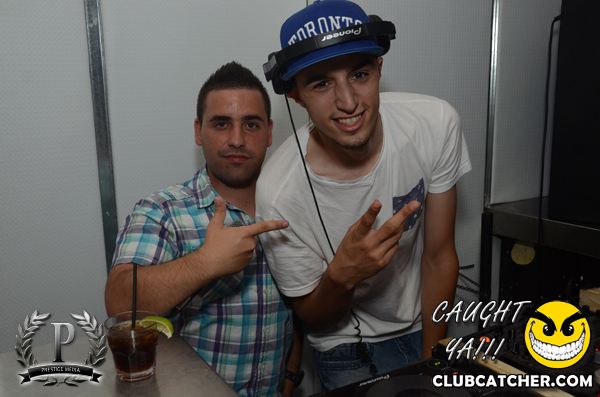 Gravity Soundbar nightclub photo 27 - July 5th, 2013