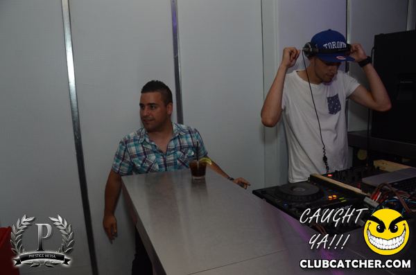 Gravity Soundbar nightclub photo 96 - July 5th, 2013