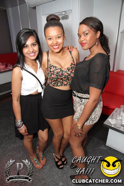 Gravity Soundbar nightclub photo 31 - July 12th, 2013