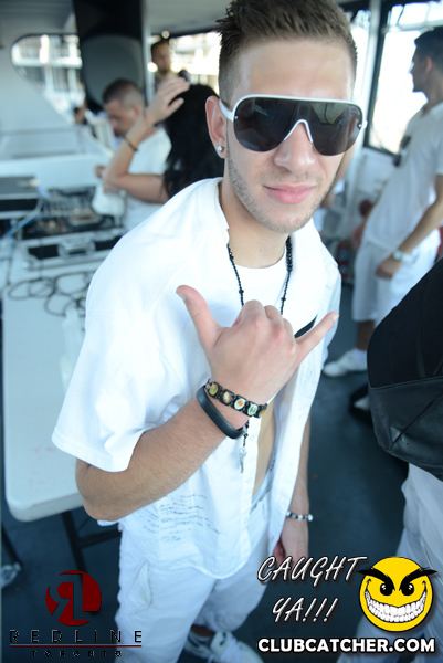 Boat Cruise party venue photo 66 - July 14th, 2013