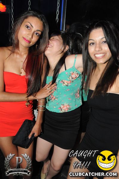 Gravity Soundbar nightclub photo 210 - July 26th, 2013