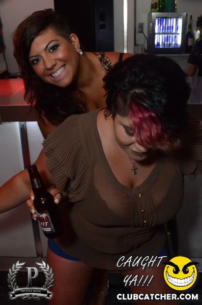 Gravity Soundbar nightclub photo 383 - July 26th, 2013